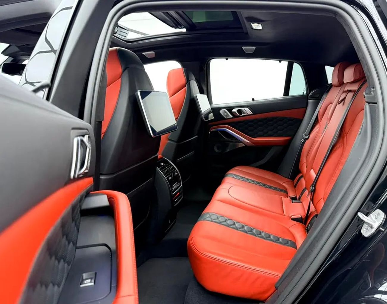 BMW X6 M COMPETITION X6M Competition, Warranty, Full Service History, Carbon Fiber Interior, GCC
