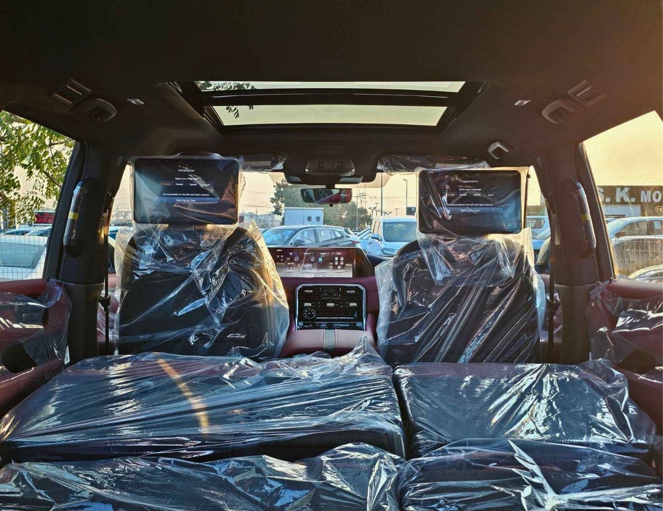 Nissan Patrol SE PLATINUM / 3.8L V6 /LEATHER WITH POWER SEATS/PANORAMIC ROOF/360*CAMERA/FULL OPTION (CODE#SE PLATI