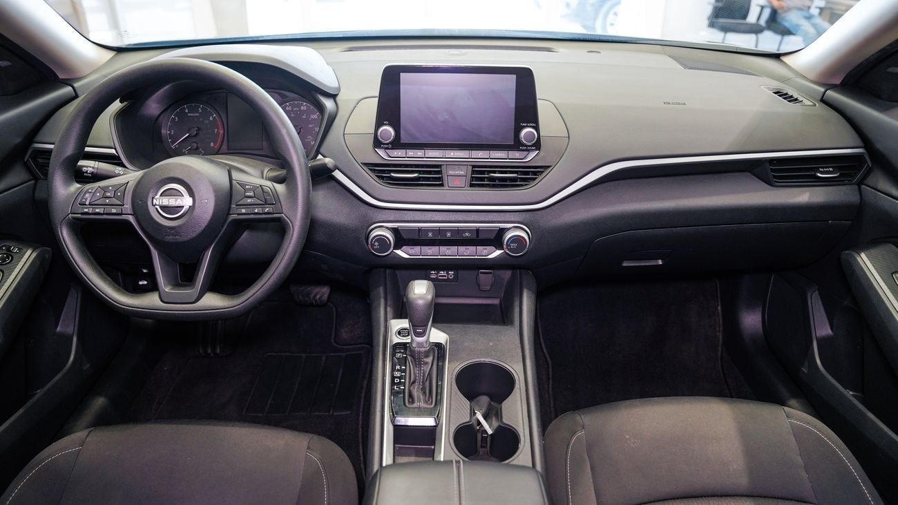 Nissan Altima S 2.5L