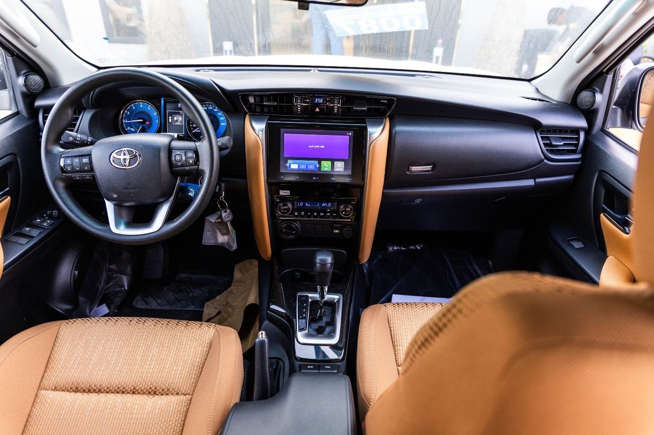 تويوتا فورتونر 2.7L EXR