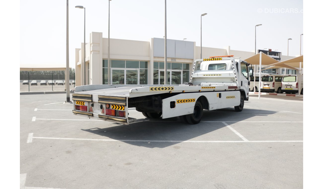 إيسوزو NPR FULL DOWN FLAT BED RECOVERY TRUCK