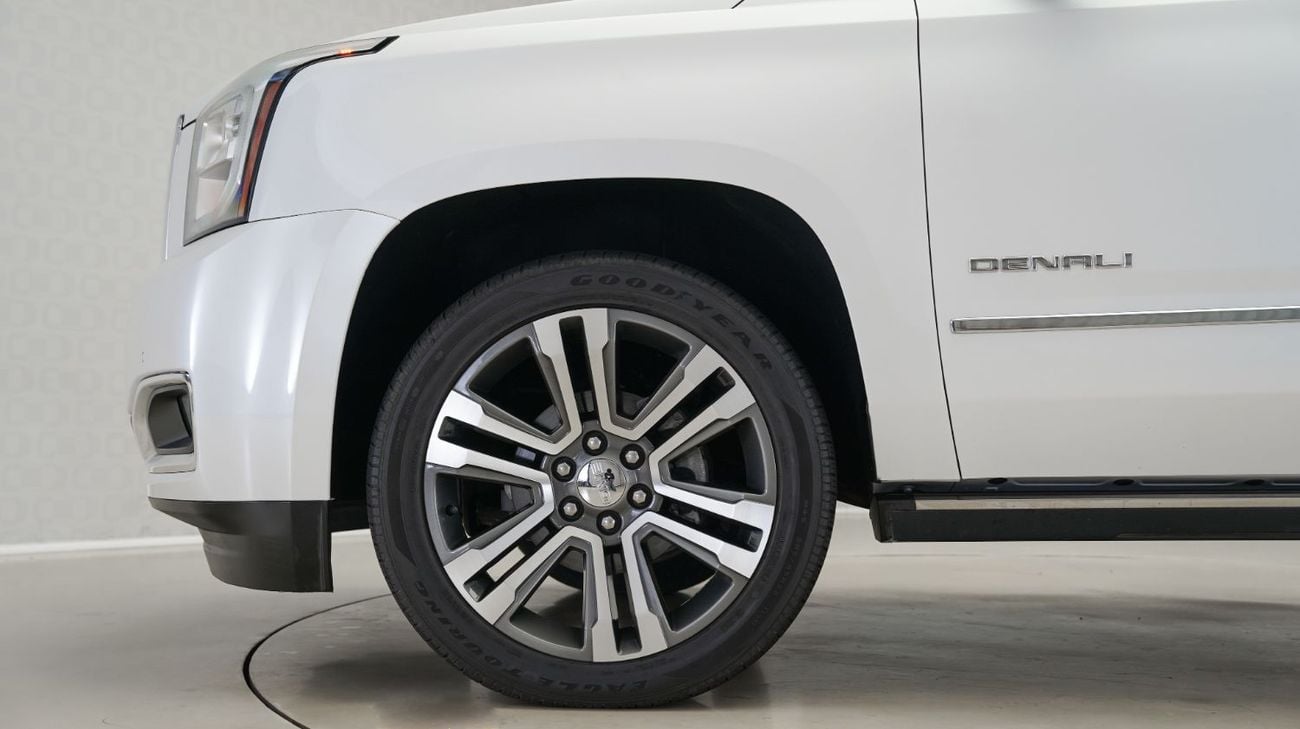 GMC Yukon DENALI