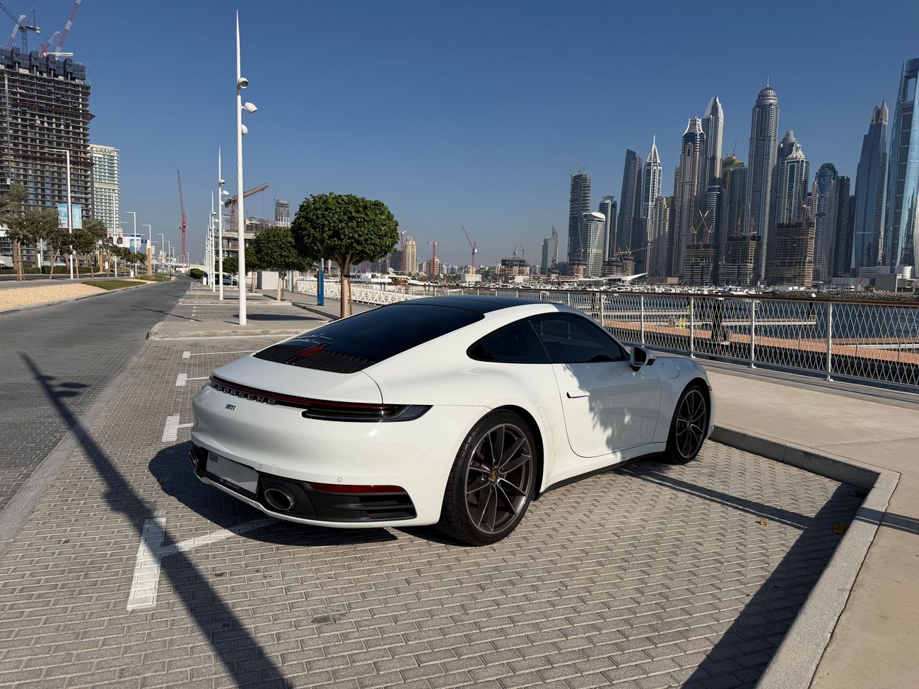 بورش 911 Porsche 911 Carrera (992) Coupe – 3.0L