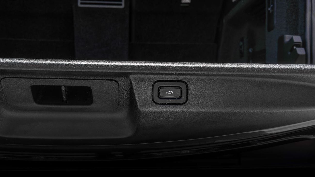 لاند روفر رينج روفر SV LWB P530