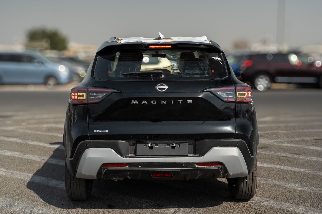 نيسان ماغنيت SL