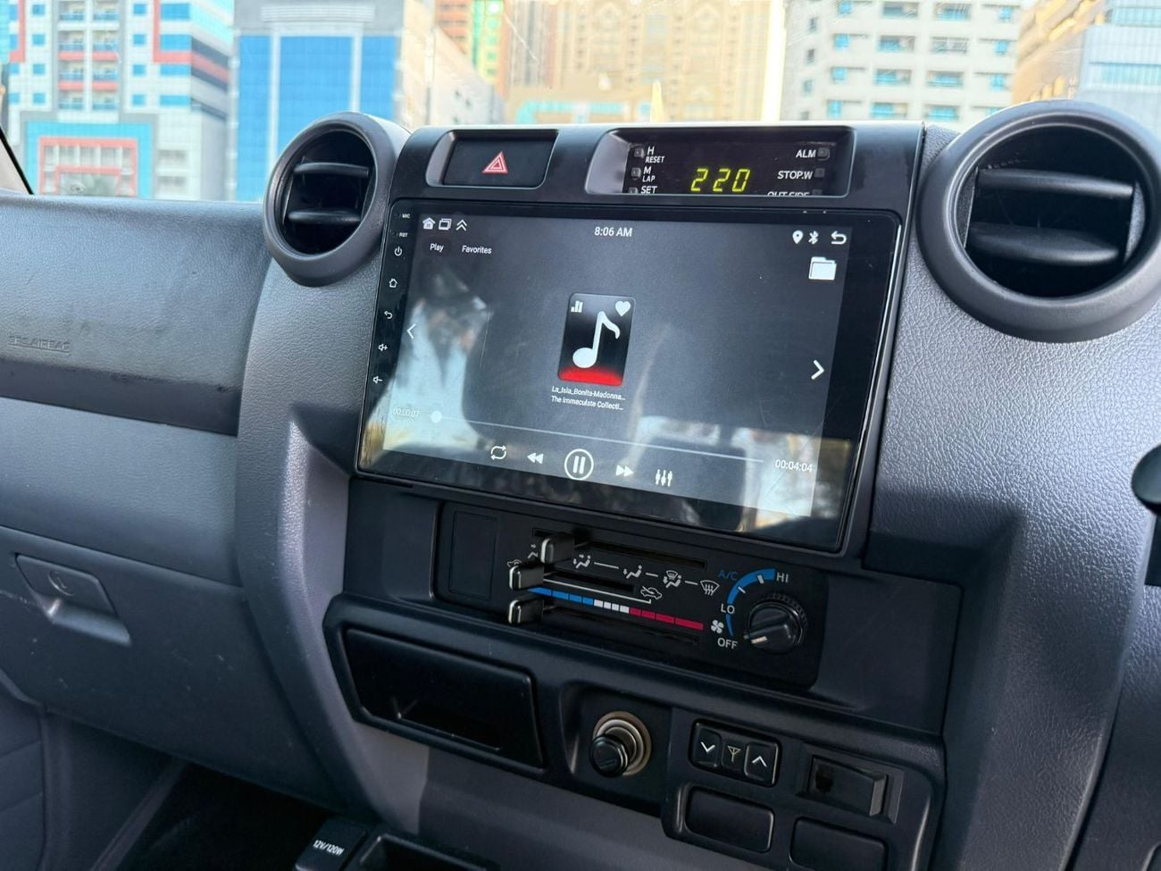 Toyota Land Cruiser Pick Up V8 With Upgrade Shape