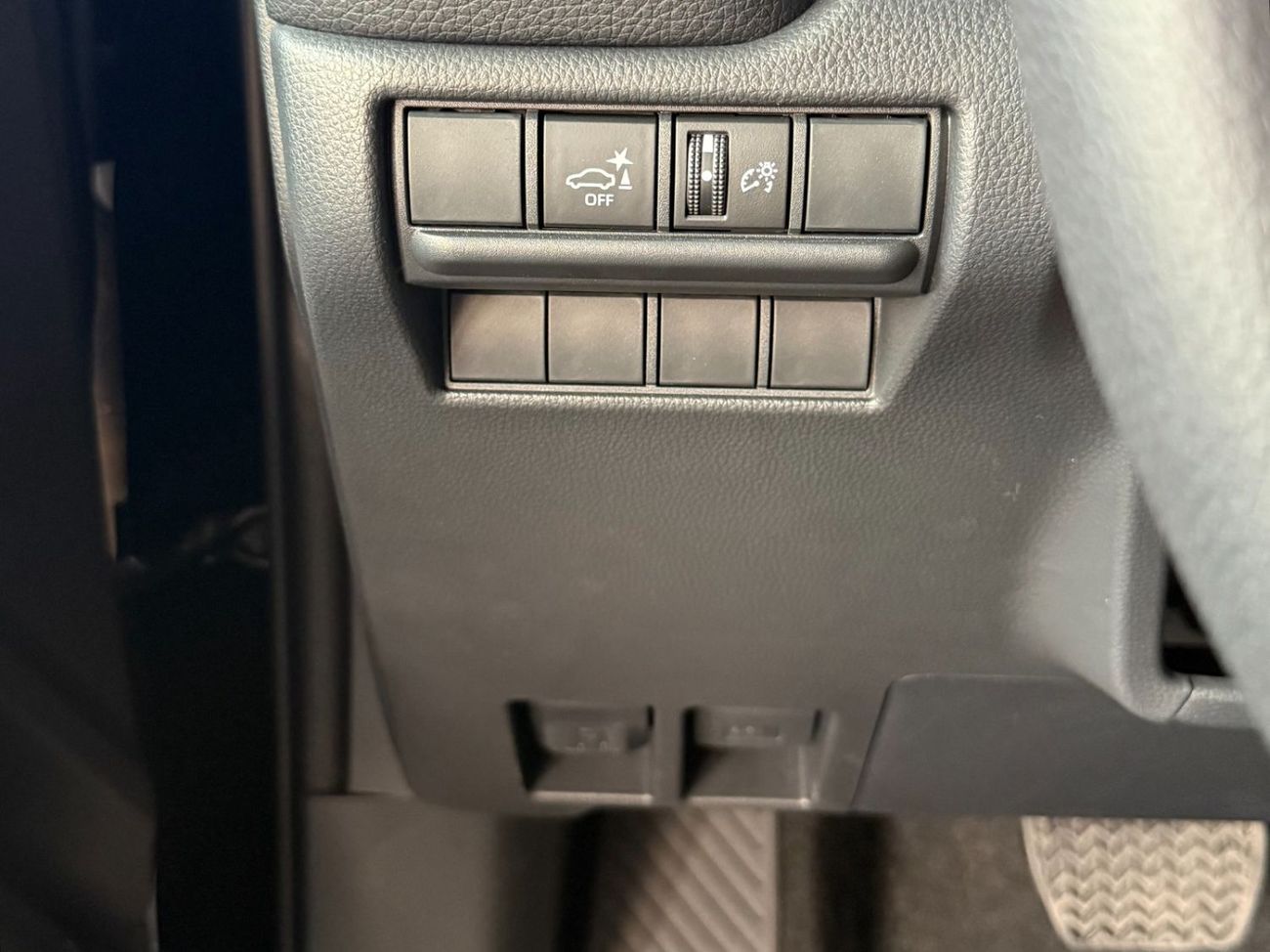 Toyota Prado 2026 PRADO 2.4 TURBO SUNROOF BLACK INTERIOR