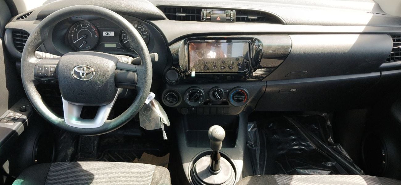 Toyota Hilux 2.4L Diesel Manual 4x4 SC 2026YM