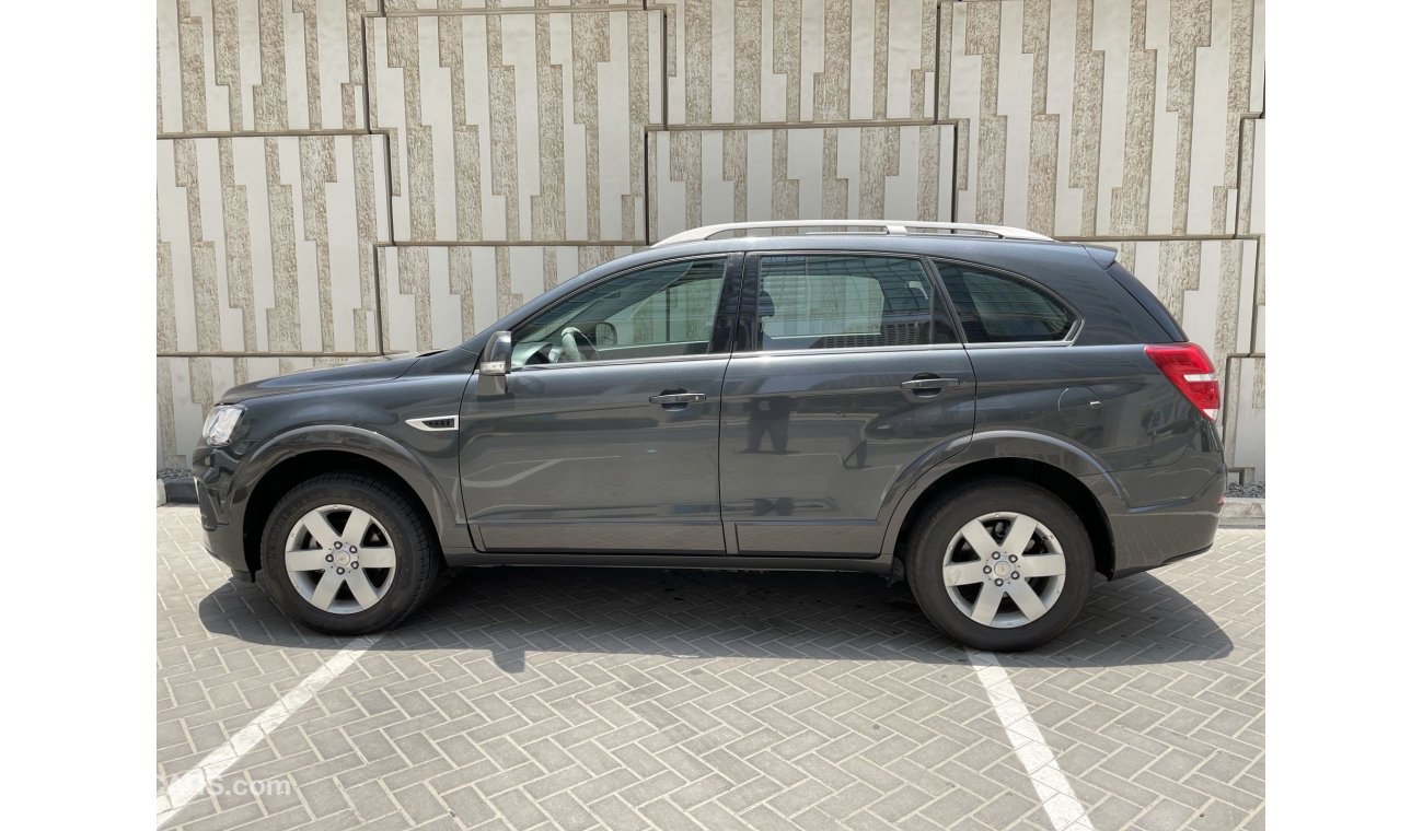 Chevrolet Captiva MID VARIANT 2.4 | Under Warranty | Free Insurance | Inspected on 150+ parameters