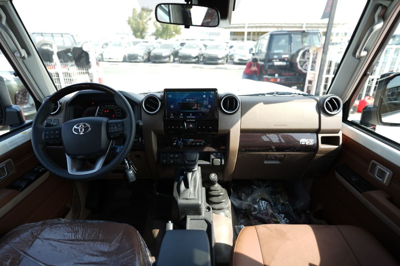 Toyota Land Cruiser Pick Up TOYOTA LC PICKUP DOUBLE CABIN 4.0L V6 AUTOMATIC TRANMISSION MODEL 2025 FULL OPTION 40TH ANNIVERSARY