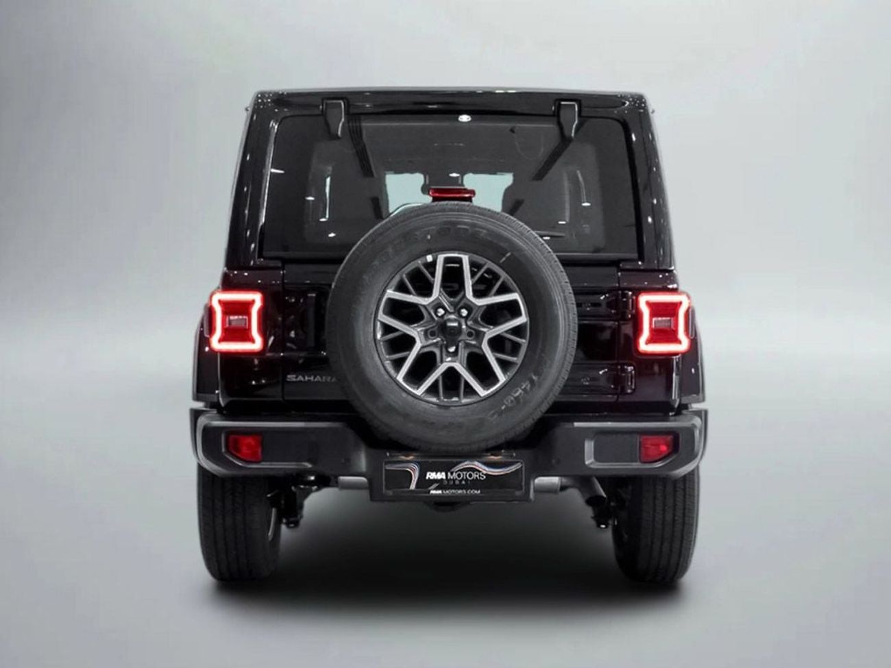 Jeep Wrangler Unlimited Sahara 2.0L A/T