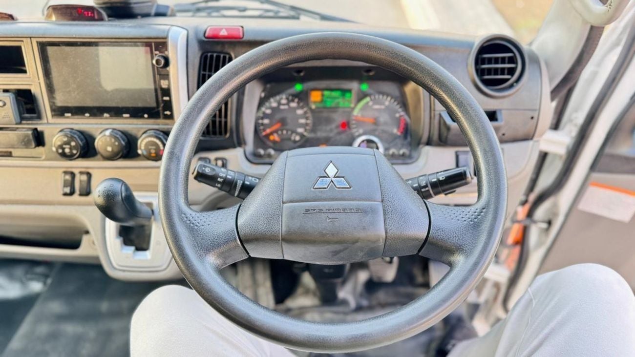 ميتسوبيشي فوسو كانتير -