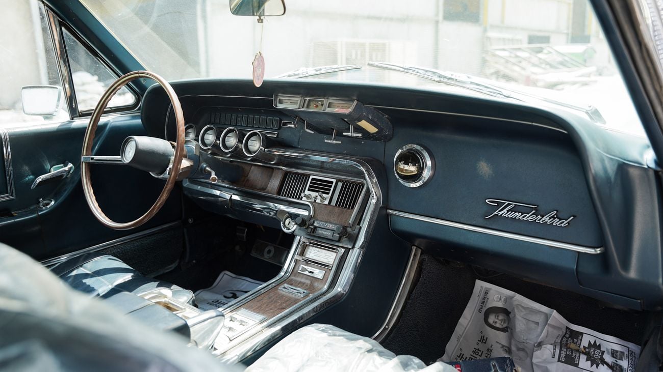 Ford Thunderbird