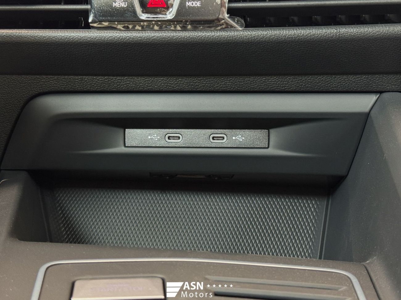 فولكس واجن جولف R 1.5 Turbo 2025 (Export Price)