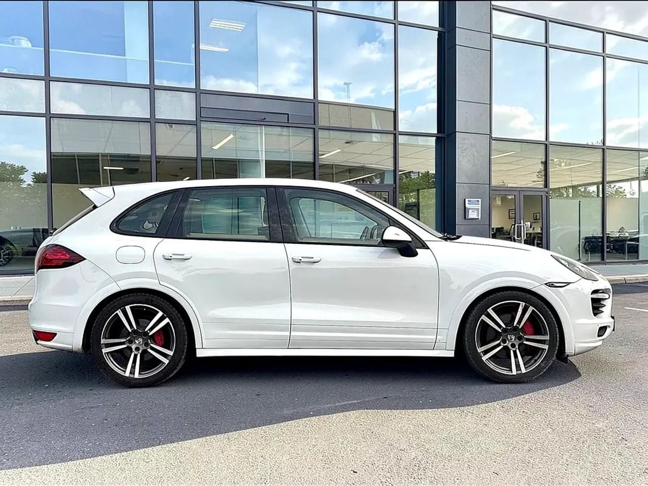 بورش كايان GTS - GCC Specs