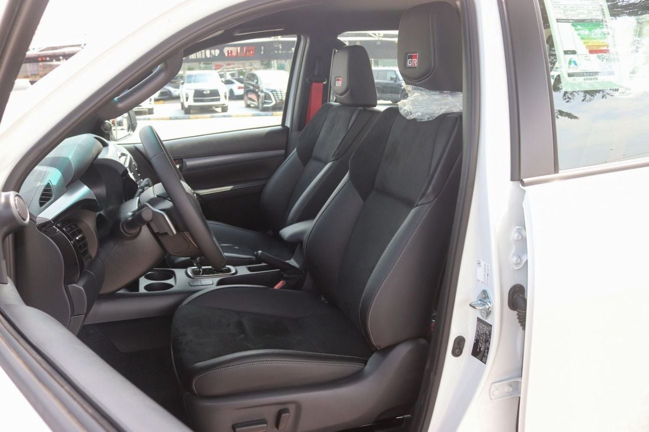تويوتا هيلوكس 2026 Model Toyota Hilux GR-Sport DC, 4.0L Petrol 4WD 6A/T, With Compressor