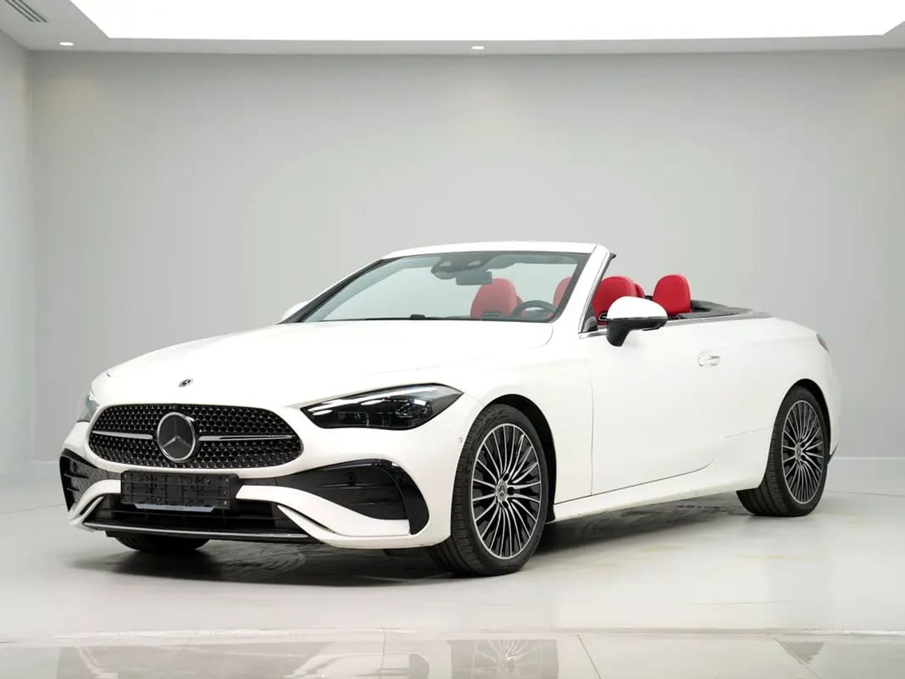 مرسيدس بنز CLE200 STD LOW Mileage CLE 200 Carbriolet