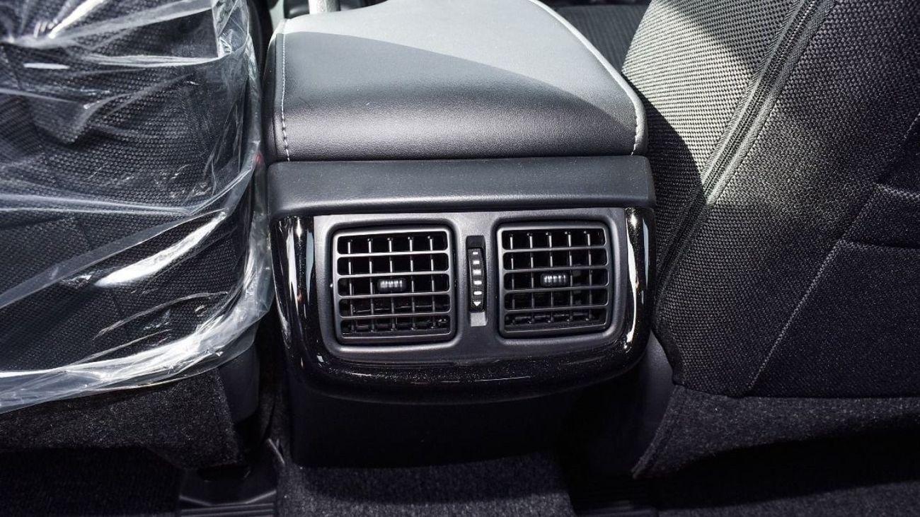 Toyota Hilux TOYOTA HILUX 4.0L ADVENTURE PETROL 2025 GCC