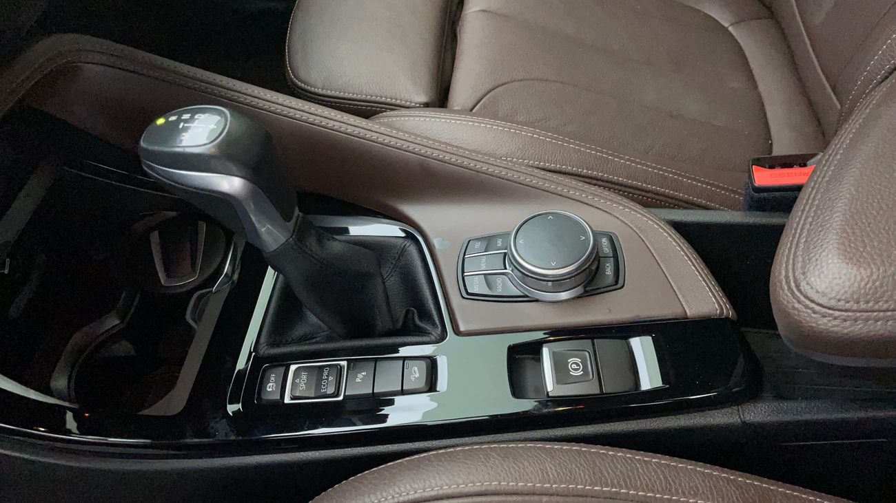 بي أم دبليو X1 2 2000