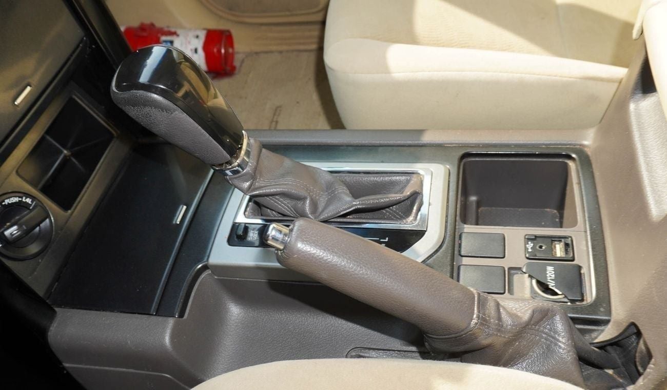 تويوتا برادو TXL 2.7L