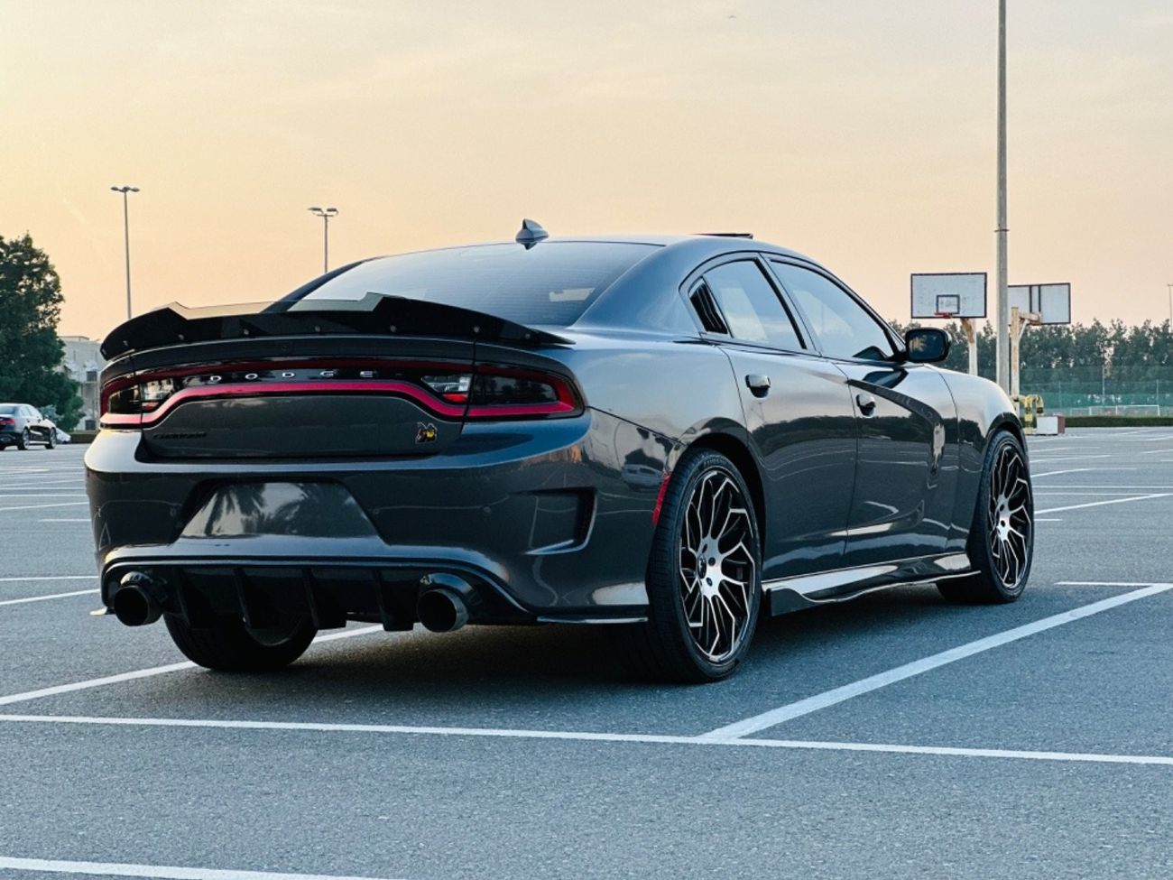 Dodge Charger R/T Scatpack DODGE CHARGER SRT V8 6.4 MODEL 2022 FULL OPTION LOW MILAGE