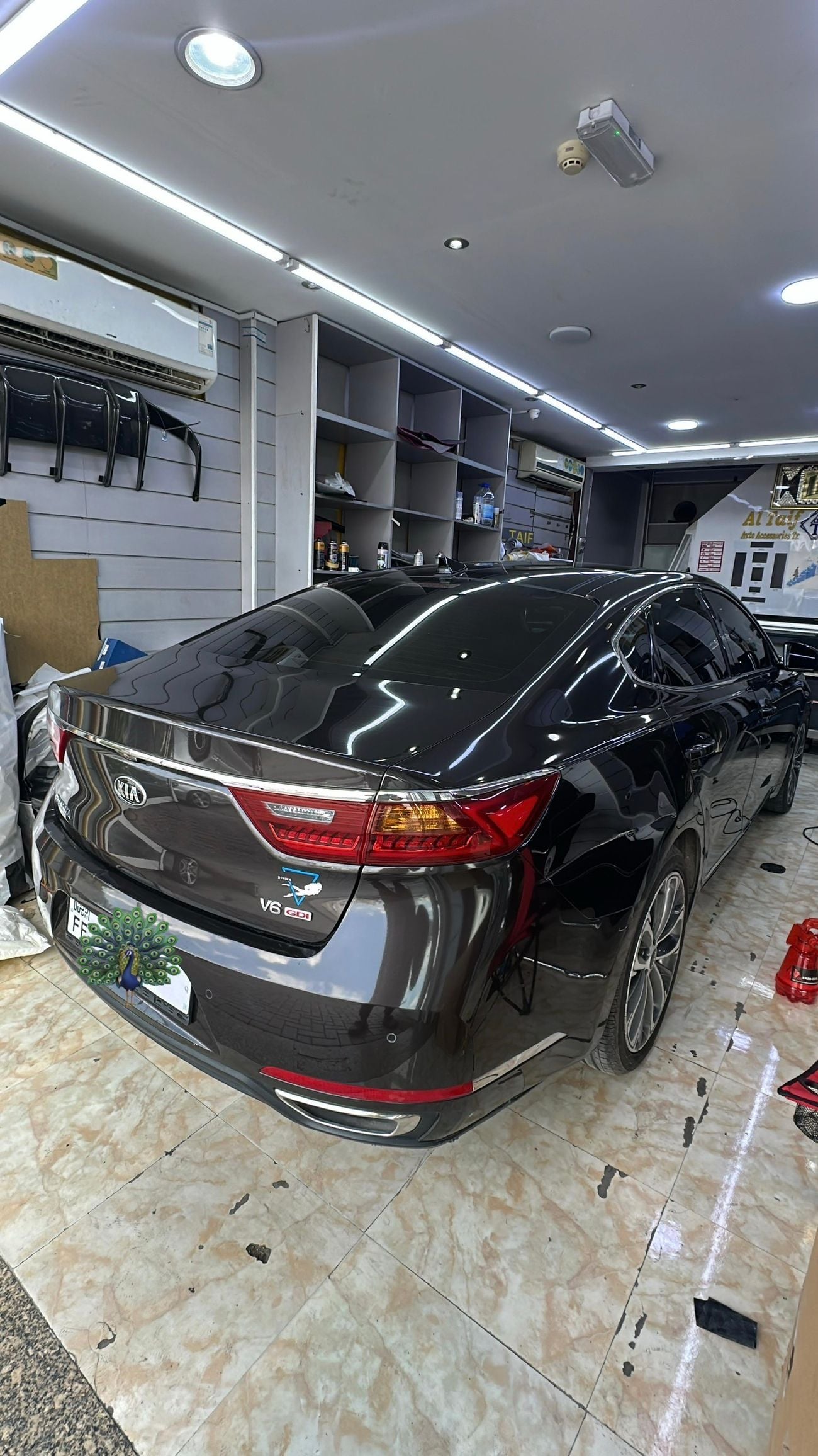 كيا كادنزا V6 GDI