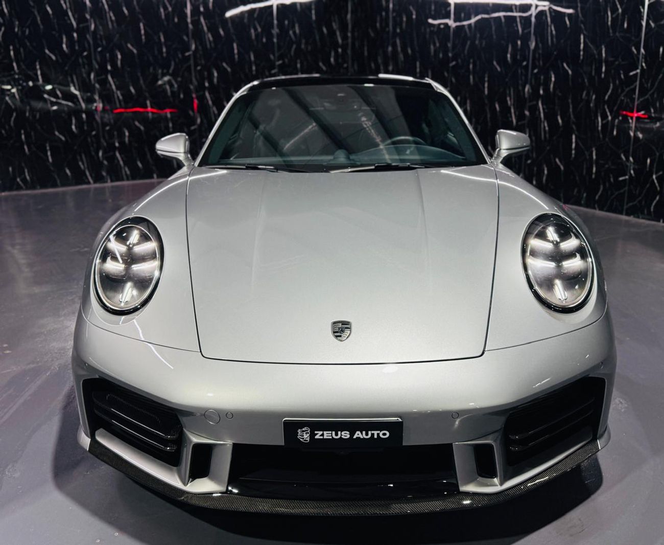 بورش 911 Carrera 3.0L (380 HP) Coupe 2025 Porsche 911, 2027 Porsche Warranty, Sport Chrono Package, Very Low