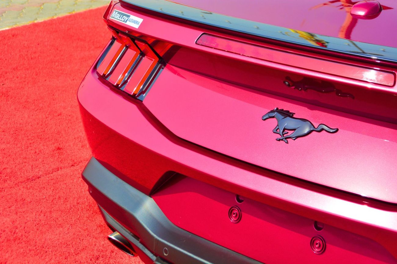 Ford Mustang EcoBoost 2.3L Convertible A/T