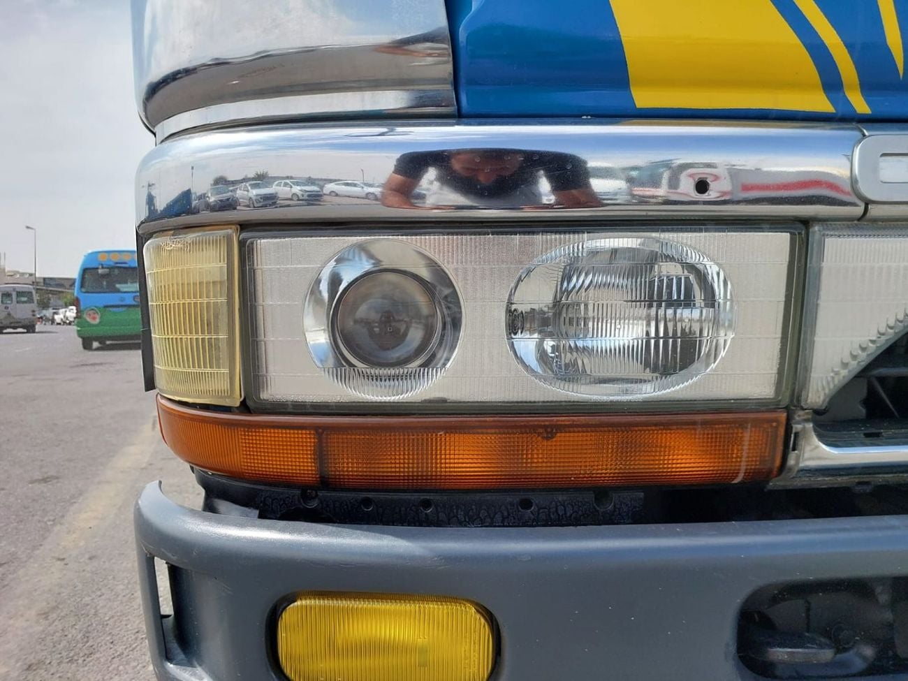 Mitsubishi Fuso Canter (RAMADAN OFFER) MITSUBISHI CANTER TRUCK RHD 1998 MODEL 4.5 L DIESEL MANUAL(PM30616)