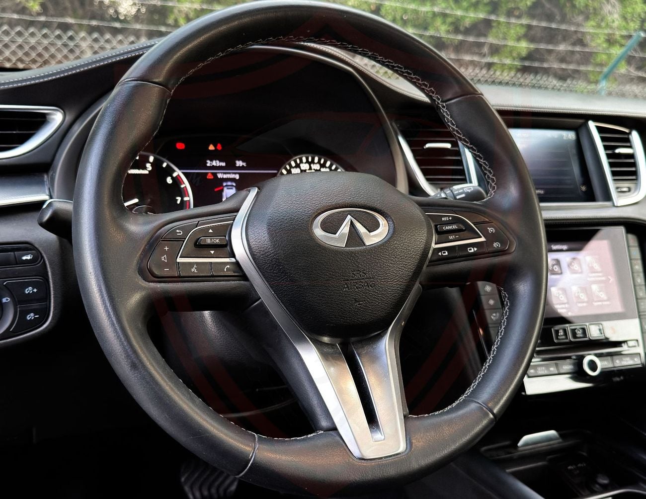 Infiniti QX55 ESSENTIAL Infiniti QX55 | 2.0 L | 2022 | GCC | Accident-Free | In Excellent Condition | 1428 P.M