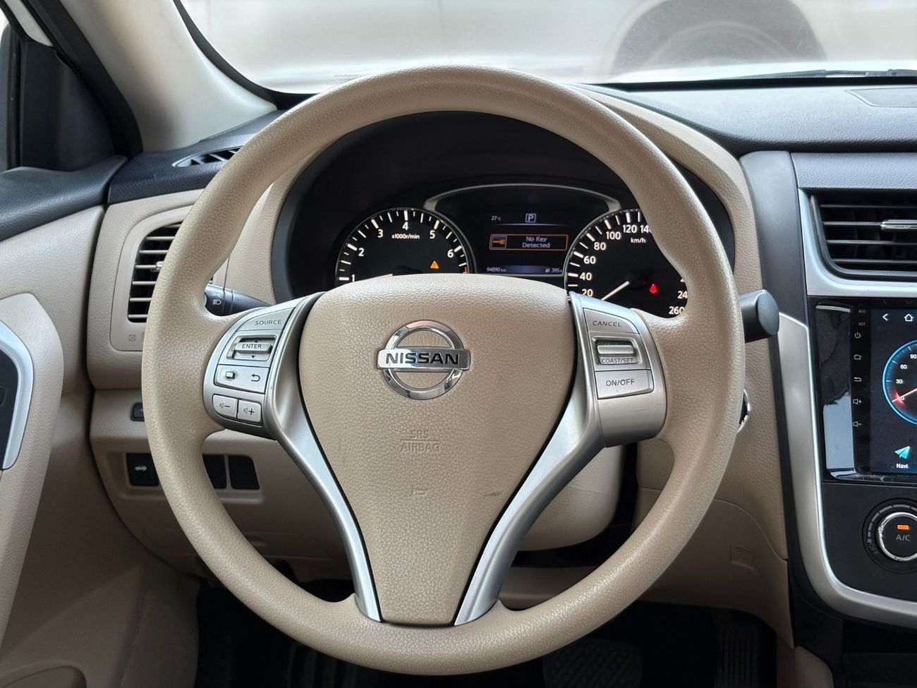 نيسان ألتيما S 2.5L I4 A/T | 2018 | GCC SPECS | WHITE EXTERIOR | AED 480 per month