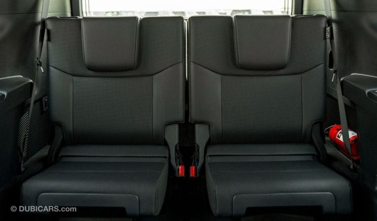 تويوتا برادو J250 2.7L Petrol Limited 2024YM