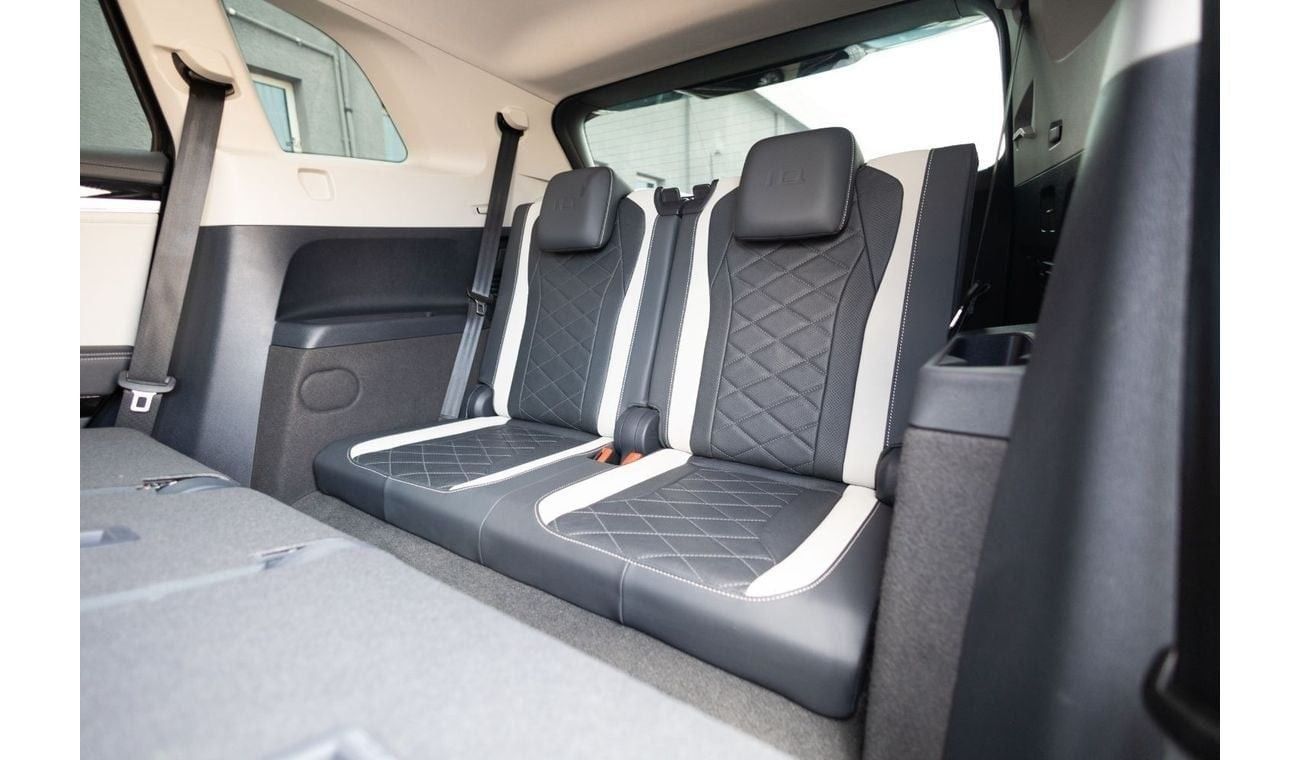 فولكس واجن ID.6 Volkswagen ID.6 Crozz Pro 2022 Chinese Spec under Warranty with Flexible Down-Payment.