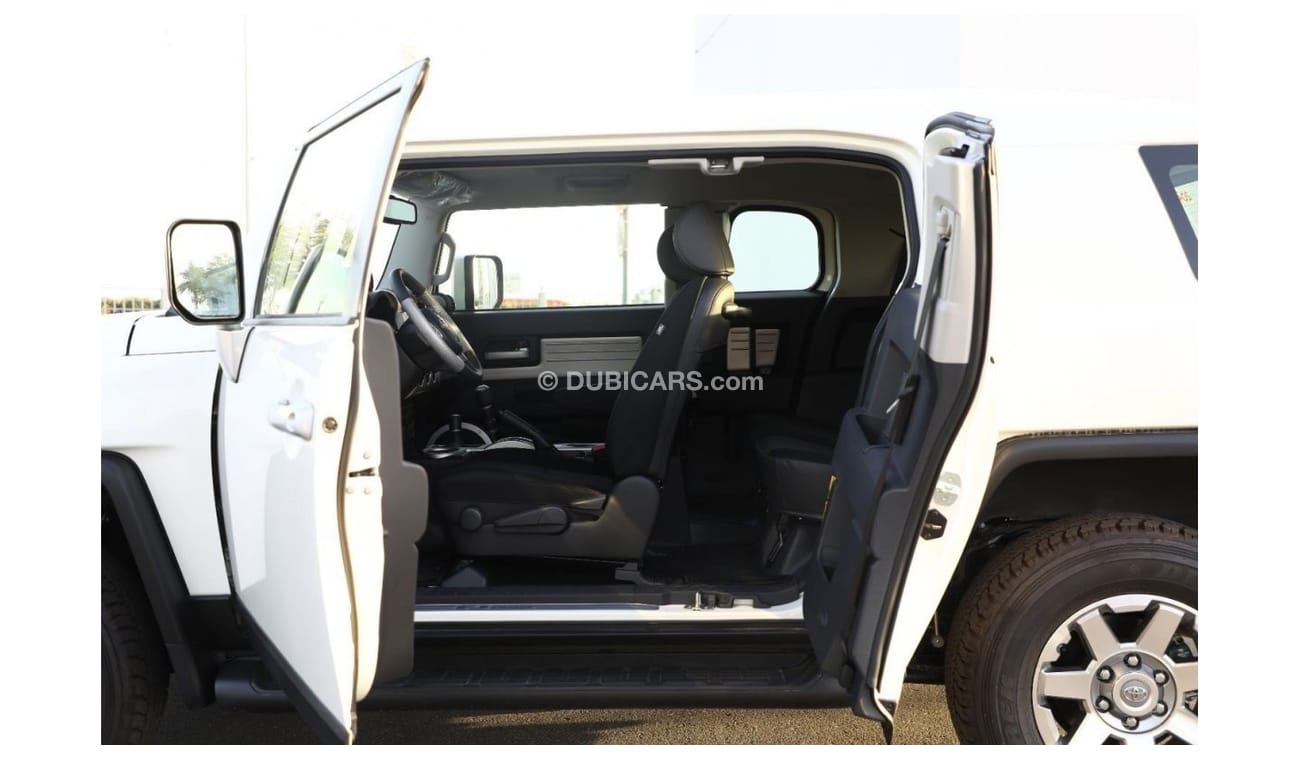 Toyota FJ Cruiser 2023 Toyota FJ Cruiser 4.0 with JBL Petrol - White inside Black | Export Only