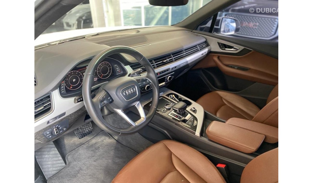 أودي Q7 45 TFSI quattro