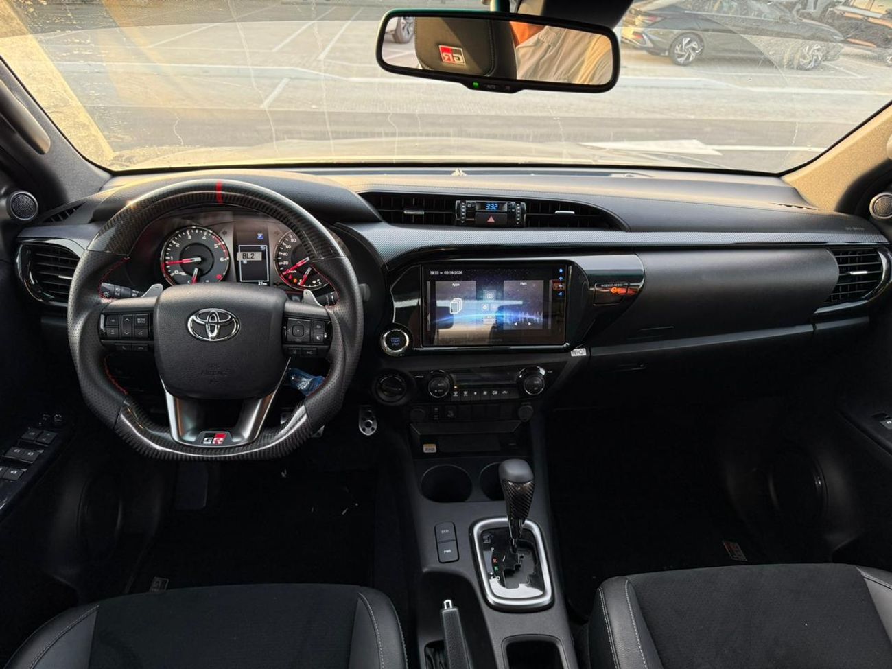 تويوتا هيلوكس 2.8L A/T (Rally Edition)