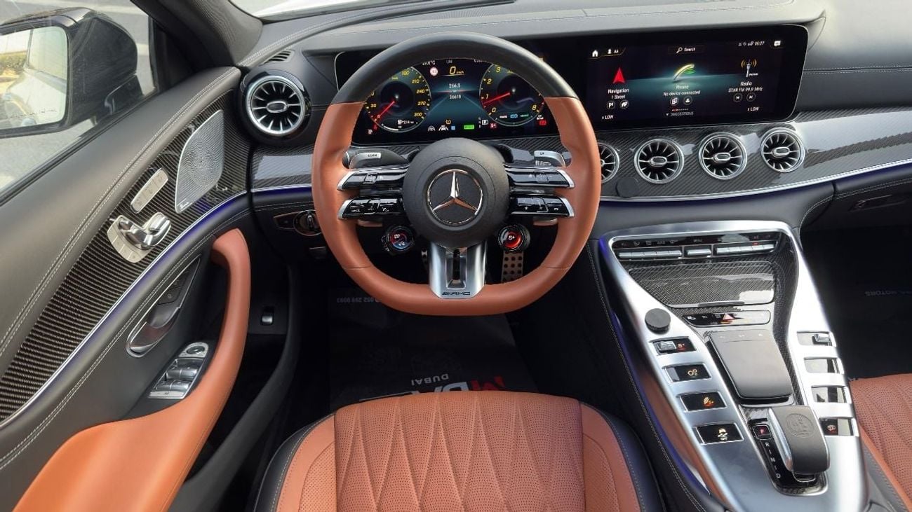 Mercedes-Benz AMG GT 43 PREMIUM +