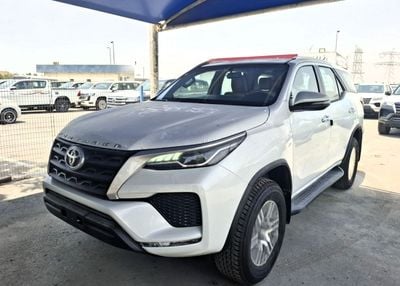 تويوتا فورتونر Fortuner 2.4L Diesel 4X4 2025