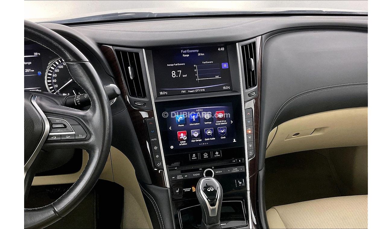 Infiniti Q50 Premium / Luxe