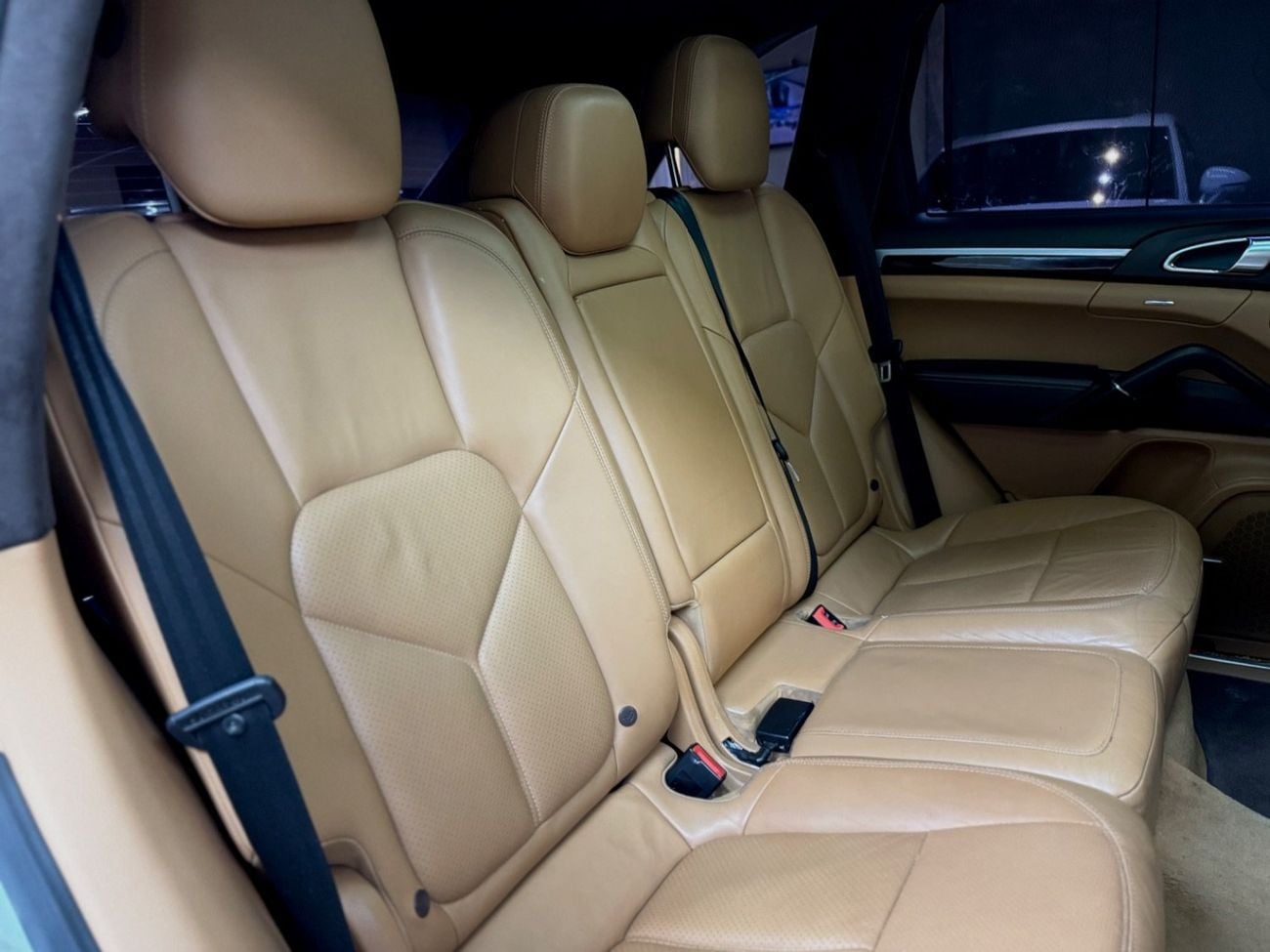 بورش كايان GTS 4.8L
