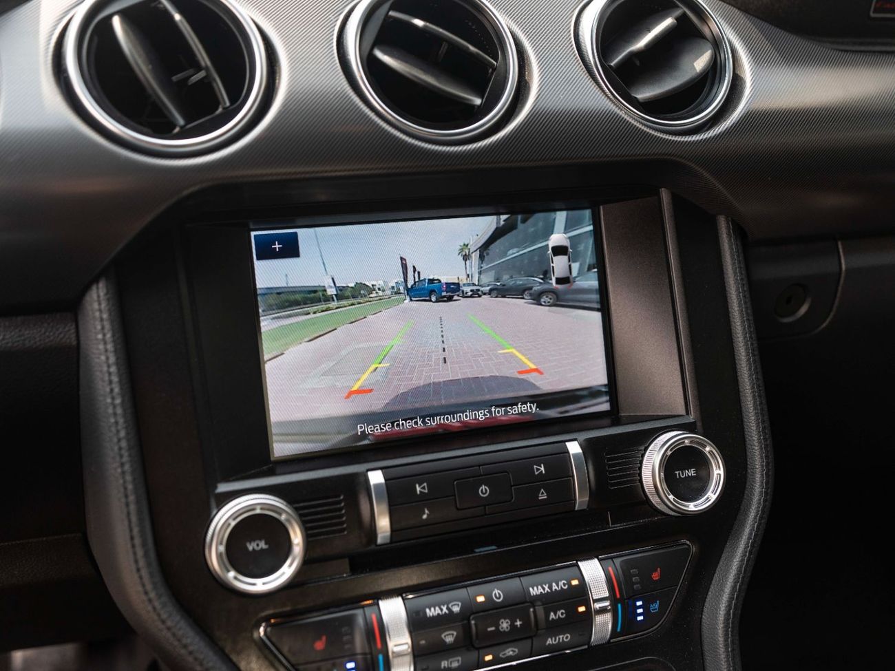 Ford Mustang FASTBACK GT CALIFORNIA SPECIAL