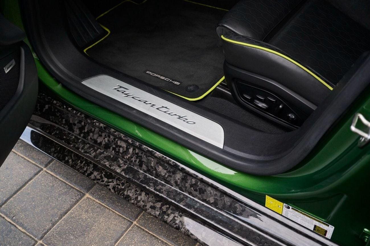 Porsche Taycan Turbo