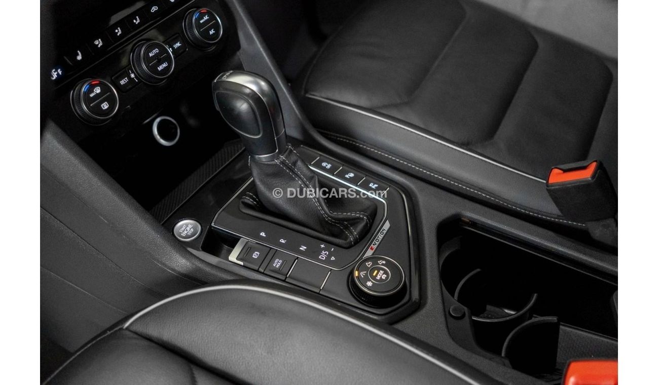 Used 2019 Volkswagen Tiguan RLine / VW Service contract & Extended