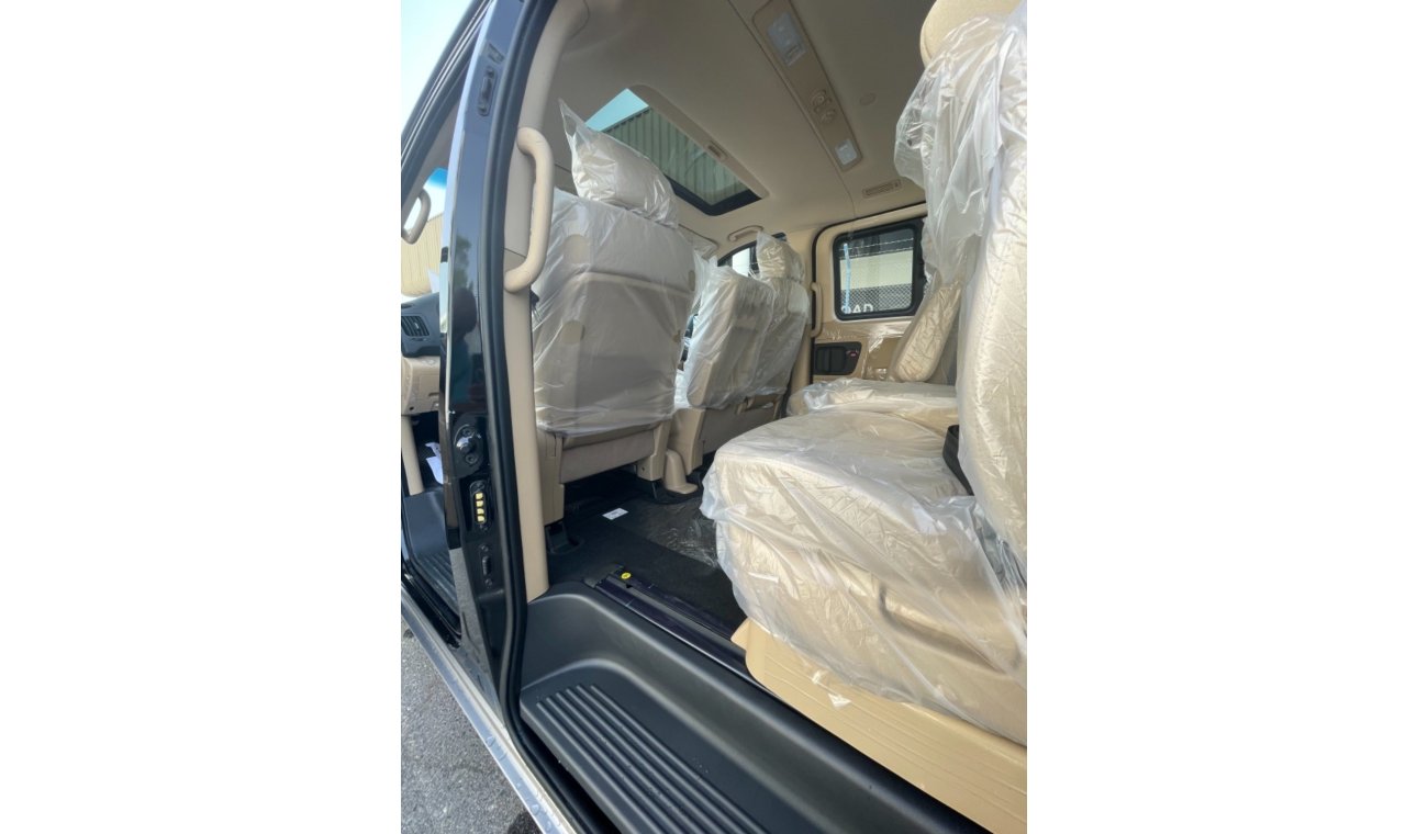 Hyundai H-1 Full option double sunroof