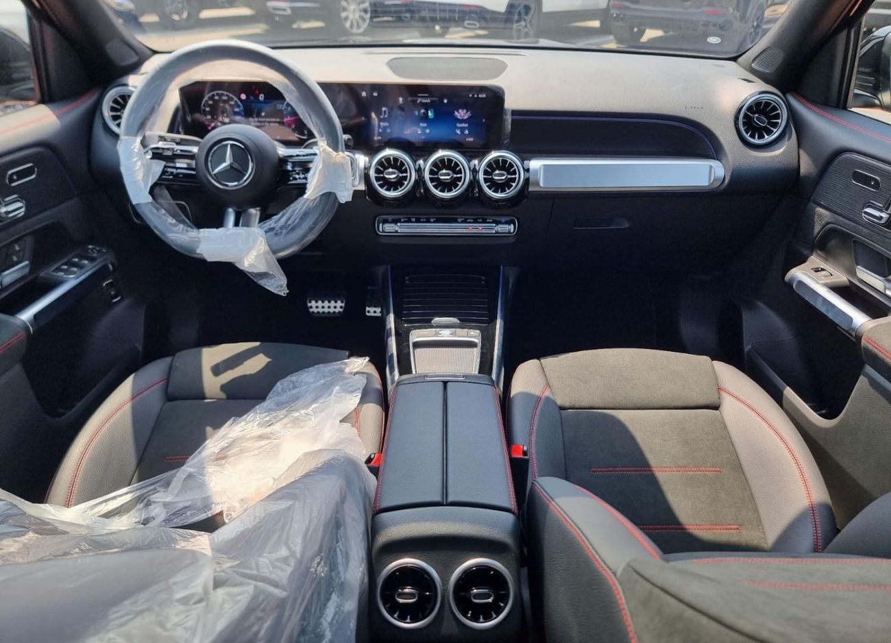 Mercedes-Benz GLB 200 AMG SUV 7 Seater Under Warranty 2025 GCC