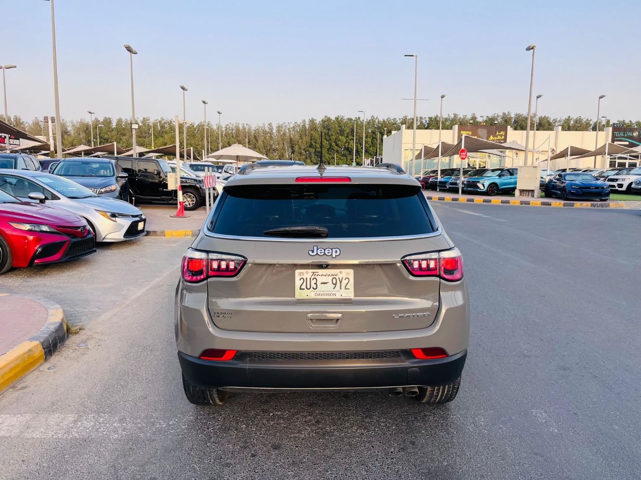 Jeep Compass S Limited 2.4L very clean car / Low milage