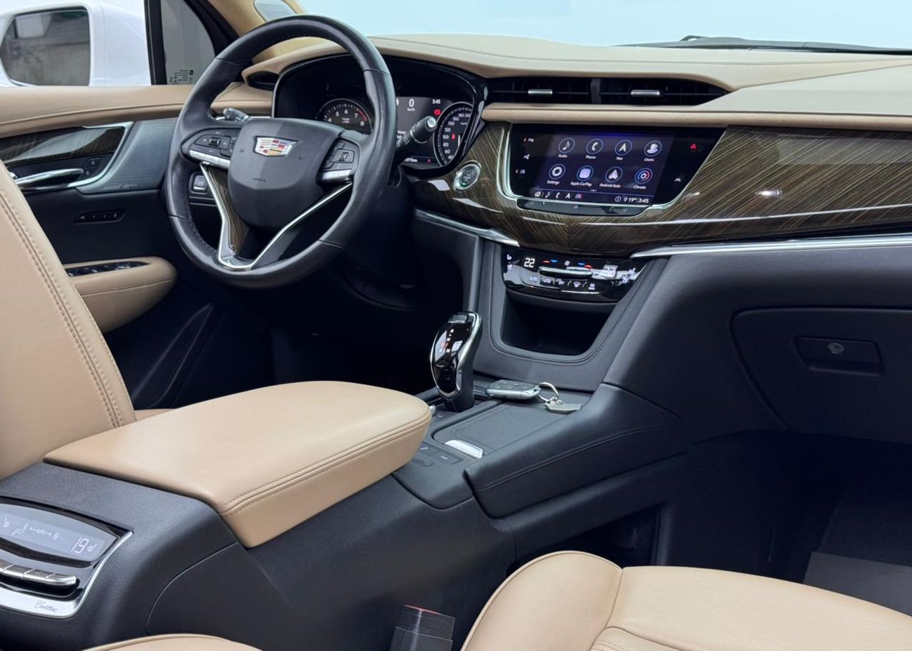Cadillac XT6 Premium Luxury 3.6L 2020 Cadillac XT6 Premium Luxury, Cadillac Service History, 1 Year Warranty, GCC