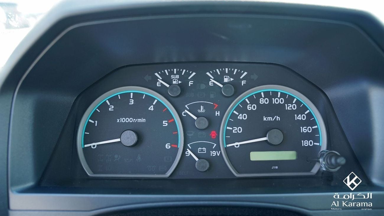 Toyota Land Cruiser Pick Up Toyota LC79 | 4.2L - 6 cylinder DIESEL | 4x4 -Manual TRANSMISSION | OPEN DESTINATION