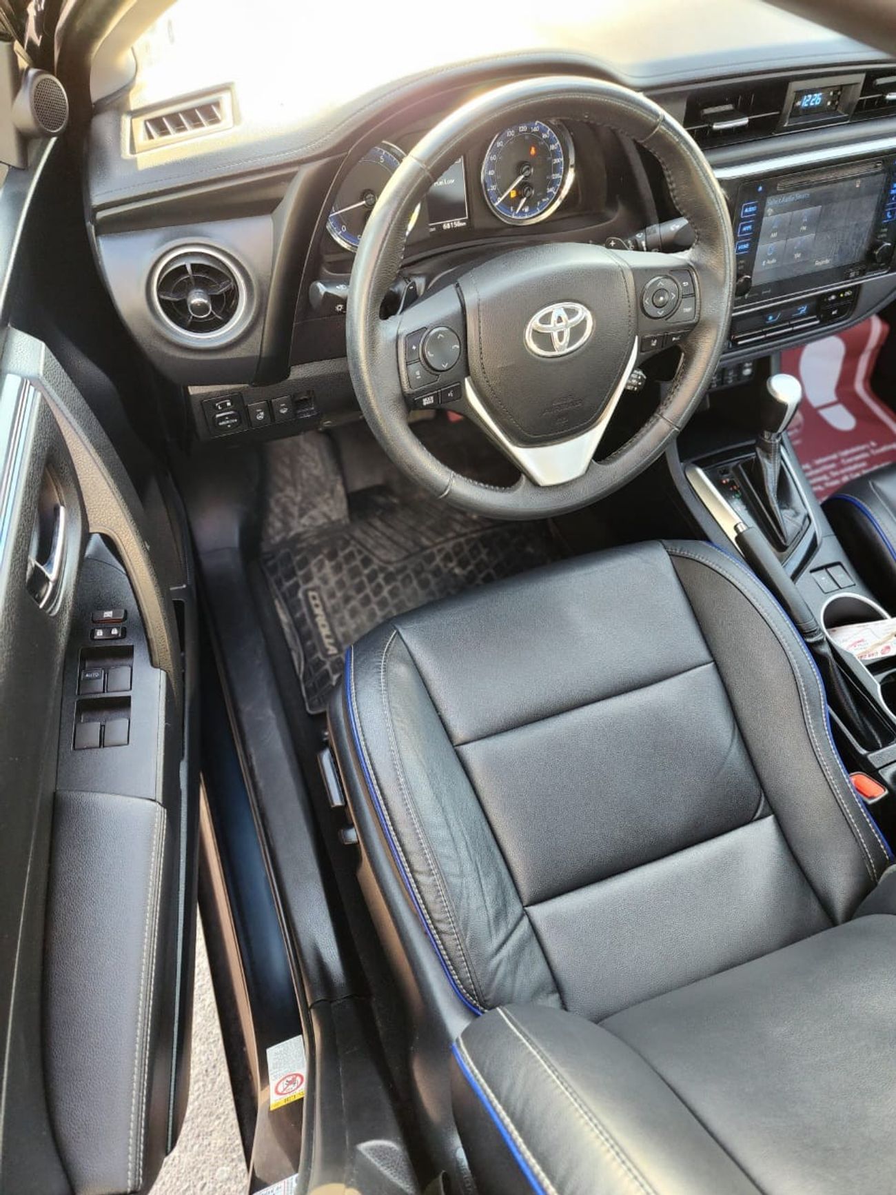 Toyota Corolla TOYOTA COROLLA XSE 2018 FULL OPTION