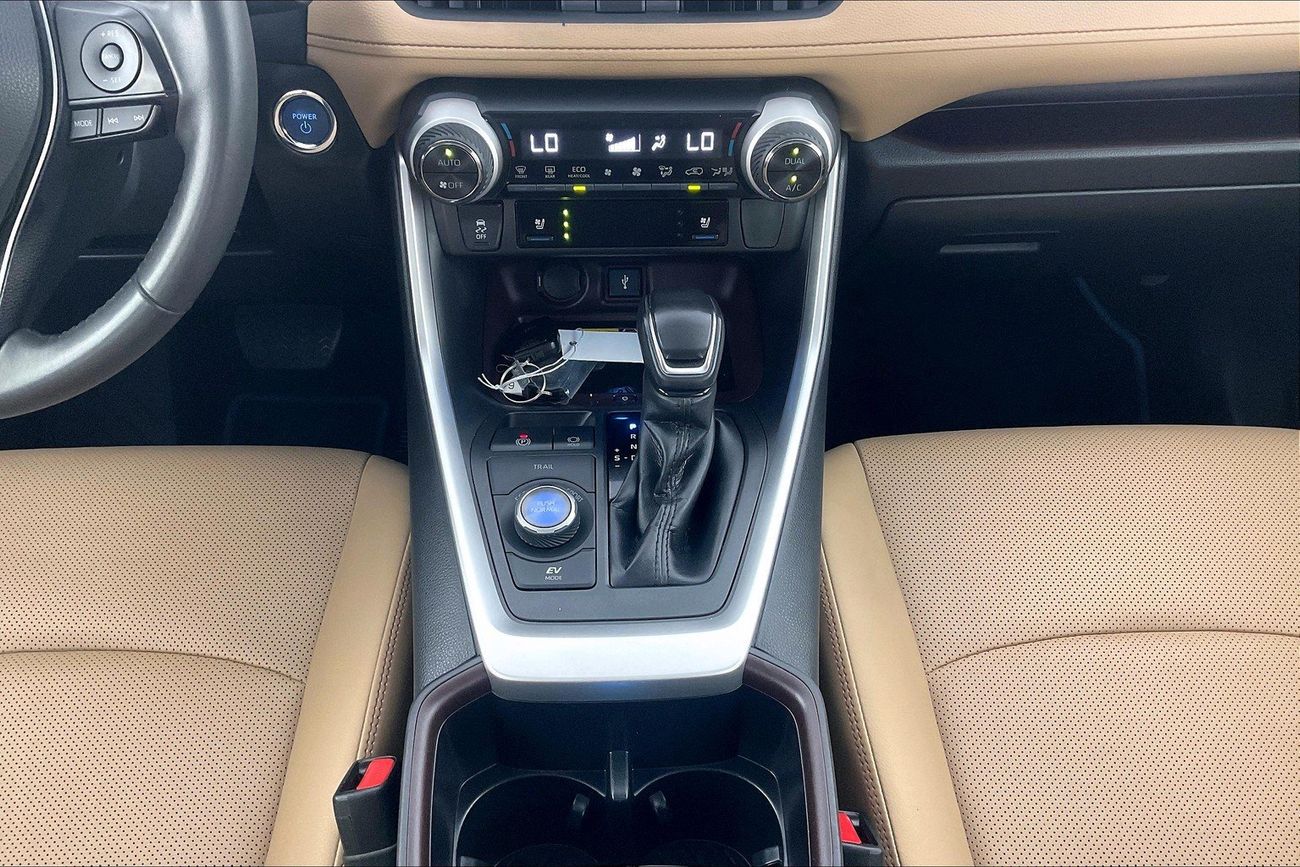 Toyota RAV4 VXR HEV | National Day Celebration | Guaranteed Warranty | 0 Down Payment